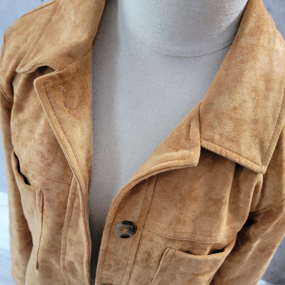 Blank NYC Camel Cropped Suede Shirt Jacket - Picture 2 of 5